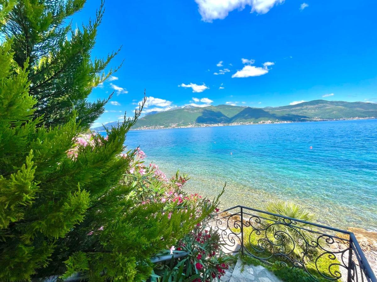 Beachfront Villa Pearl Of Adria Krasići Buitenkant foto