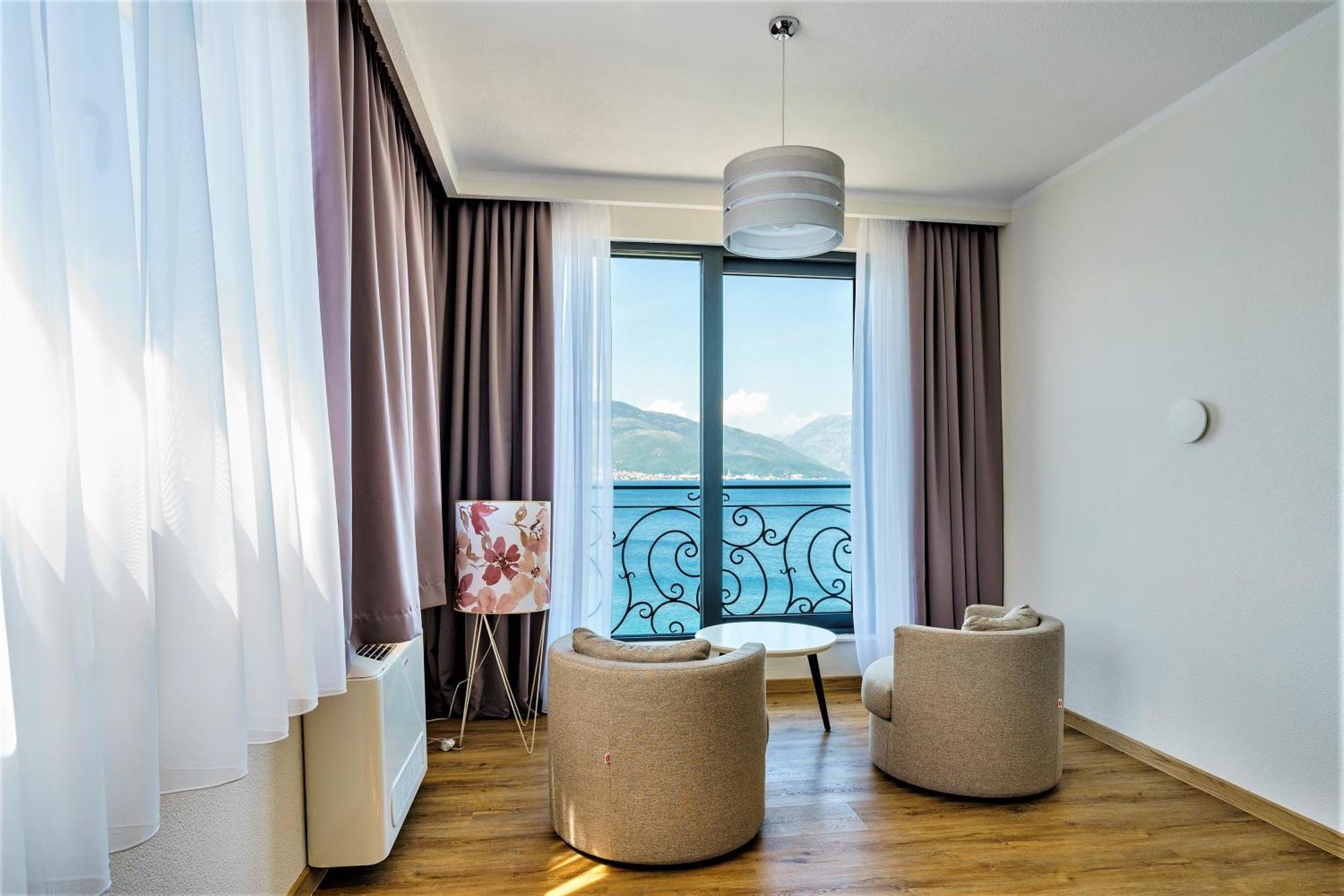 Beachfront Villa Pearl Of Adria Krasići Buitenkant foto