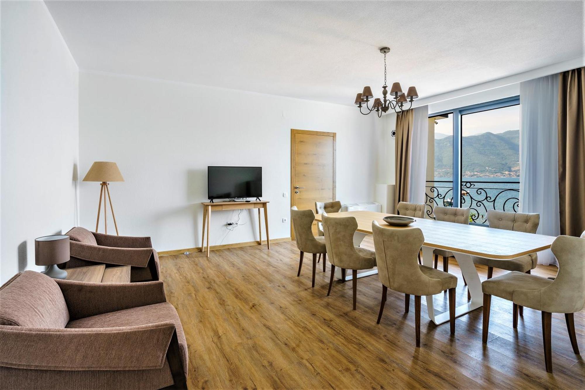 Beachfront Villa Pearl Of Adria Krasići Buitenkant foto